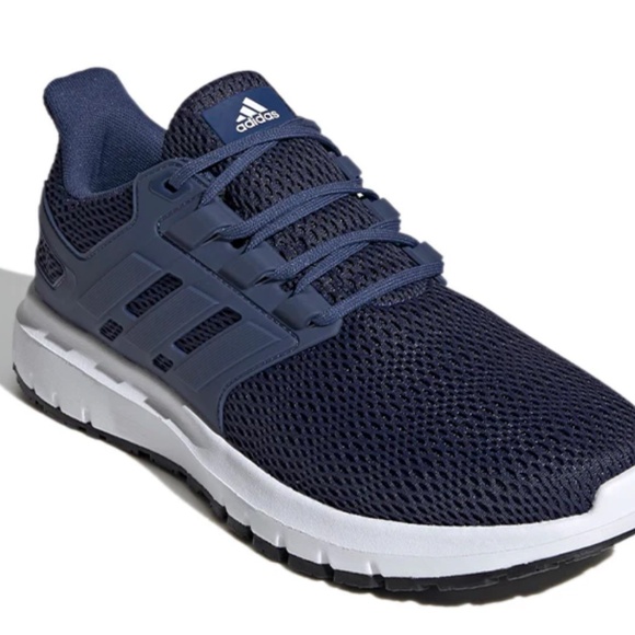 NWB- ADIDAS ULTIMASHOW MEN'S SHOES / SPORTSWEAR / BLUE/ SIZE 10